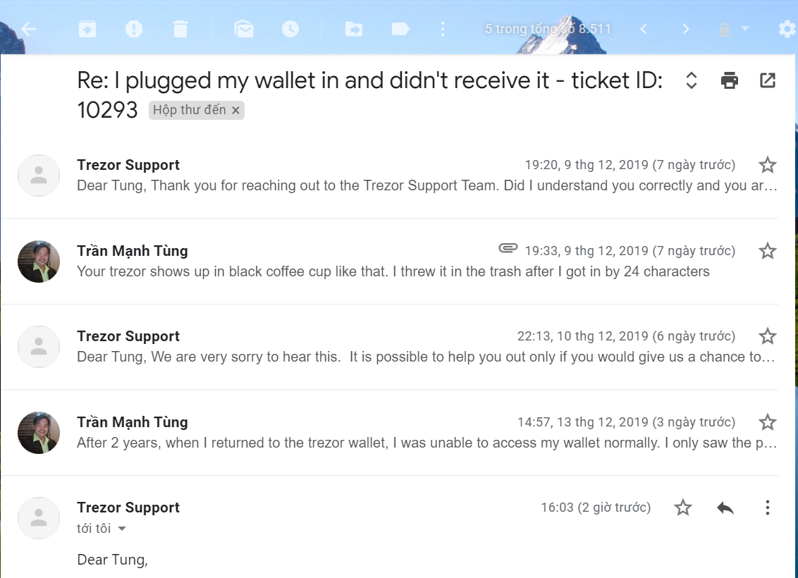 mail hỗ trợ của ví Trozer và đã vào được ví Trozer